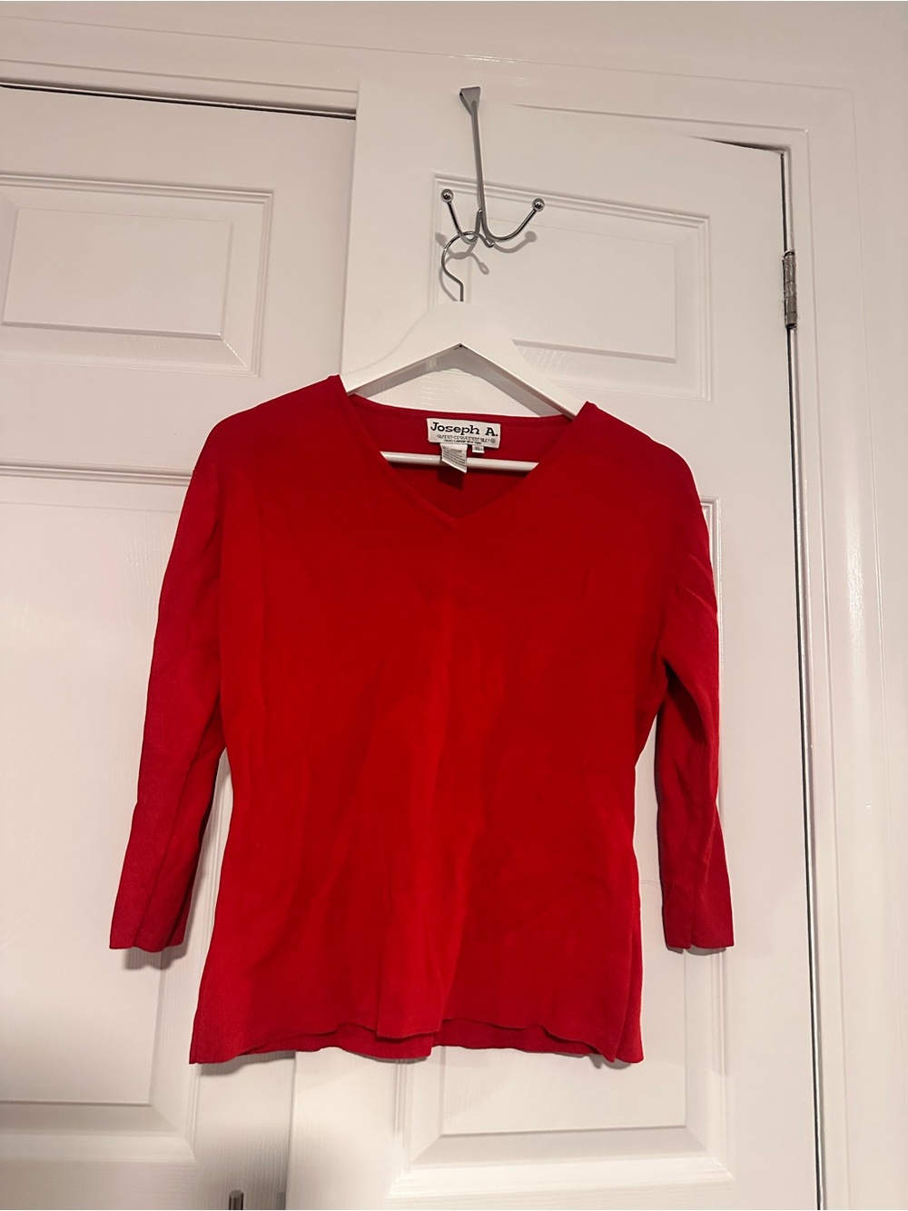 Joseph A. Red V-Neck Knit Top